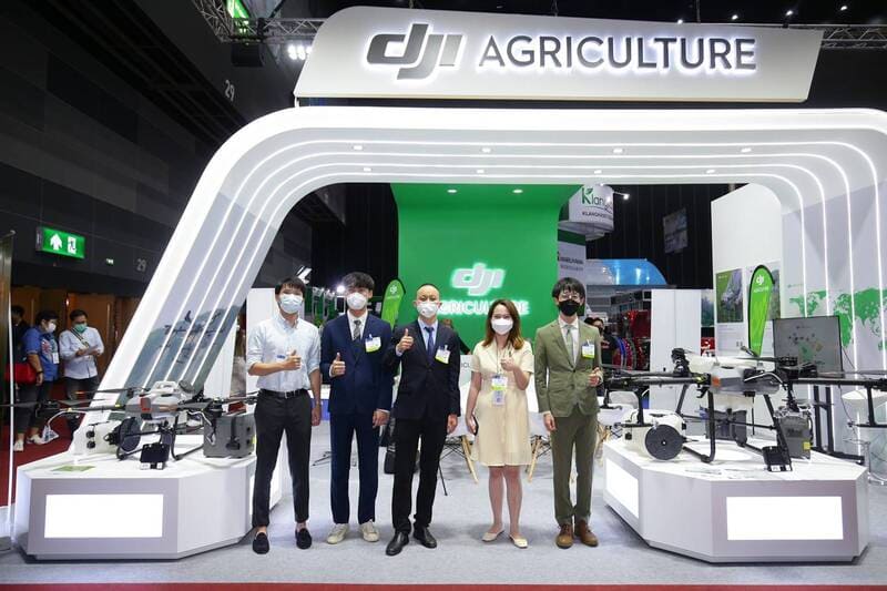 DJI