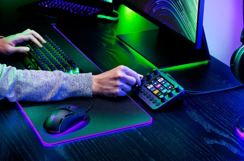 RAZER