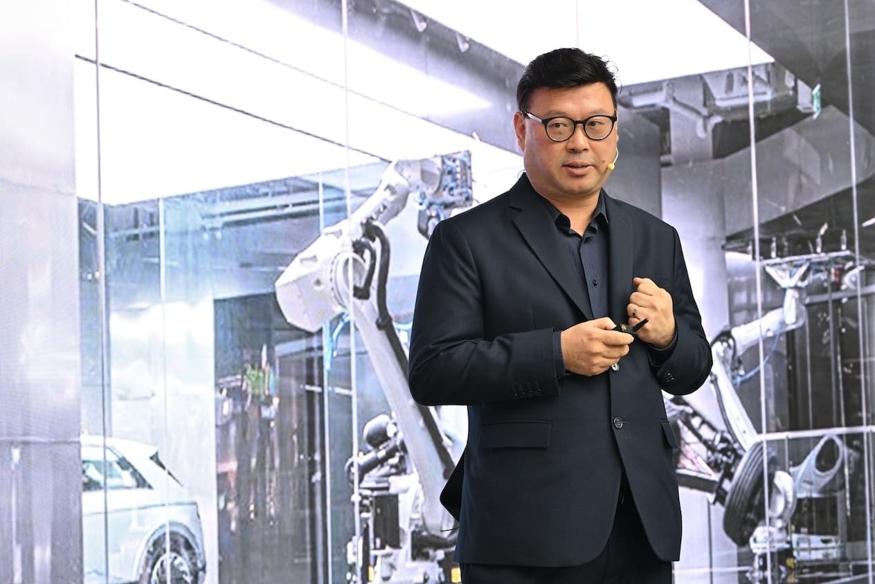 IONIQ Lab