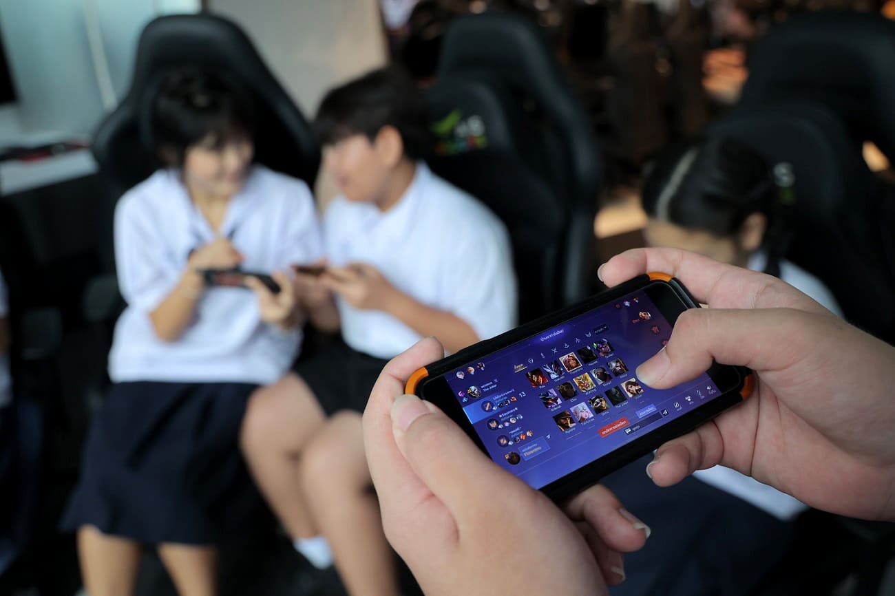 AIS eSports