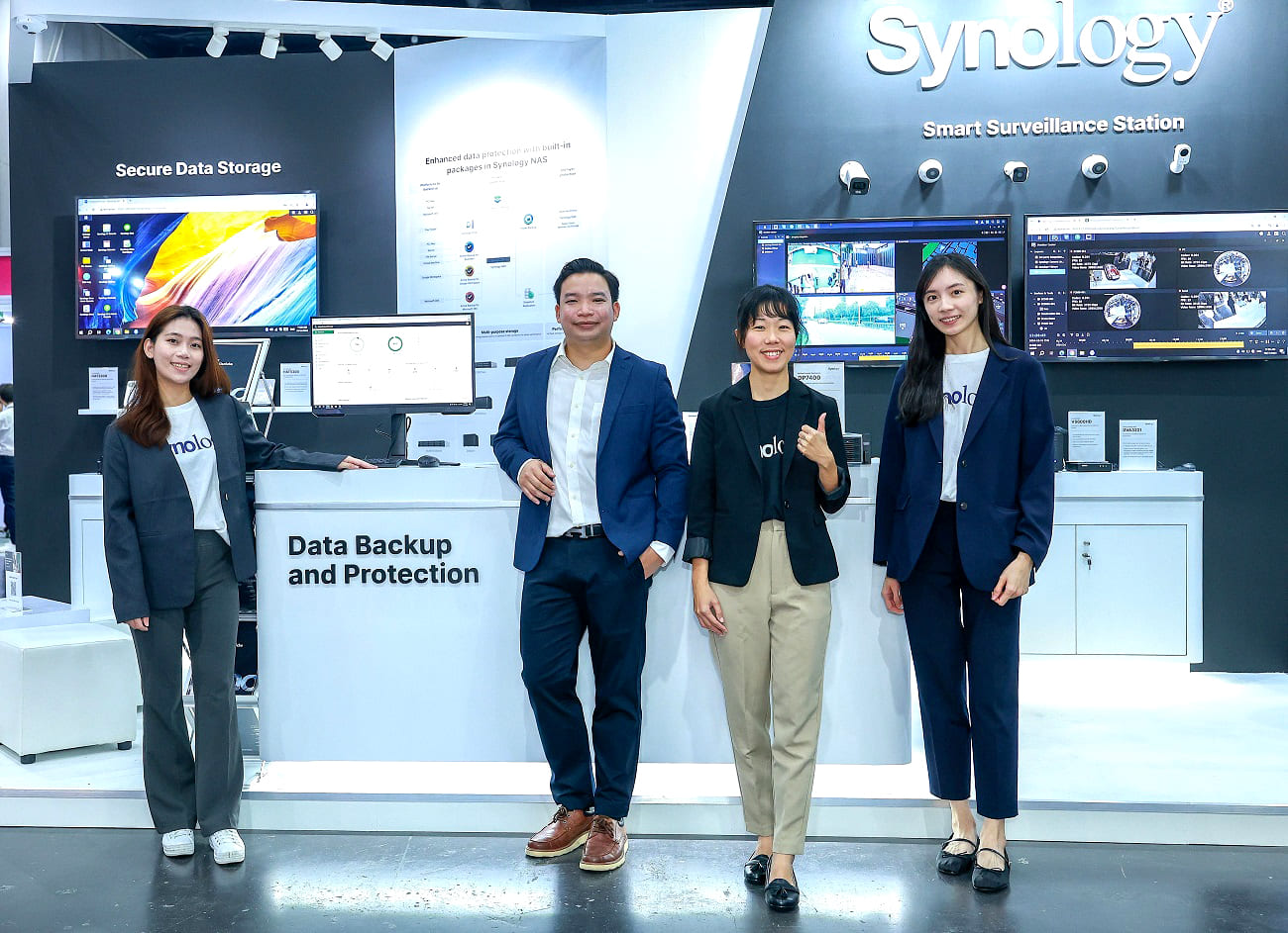 Synology