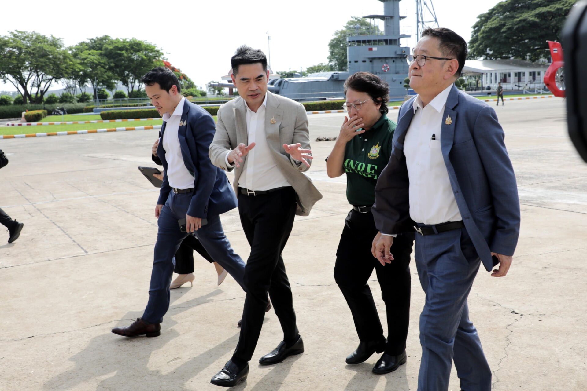 รองนายกฯ ประเสริฐ