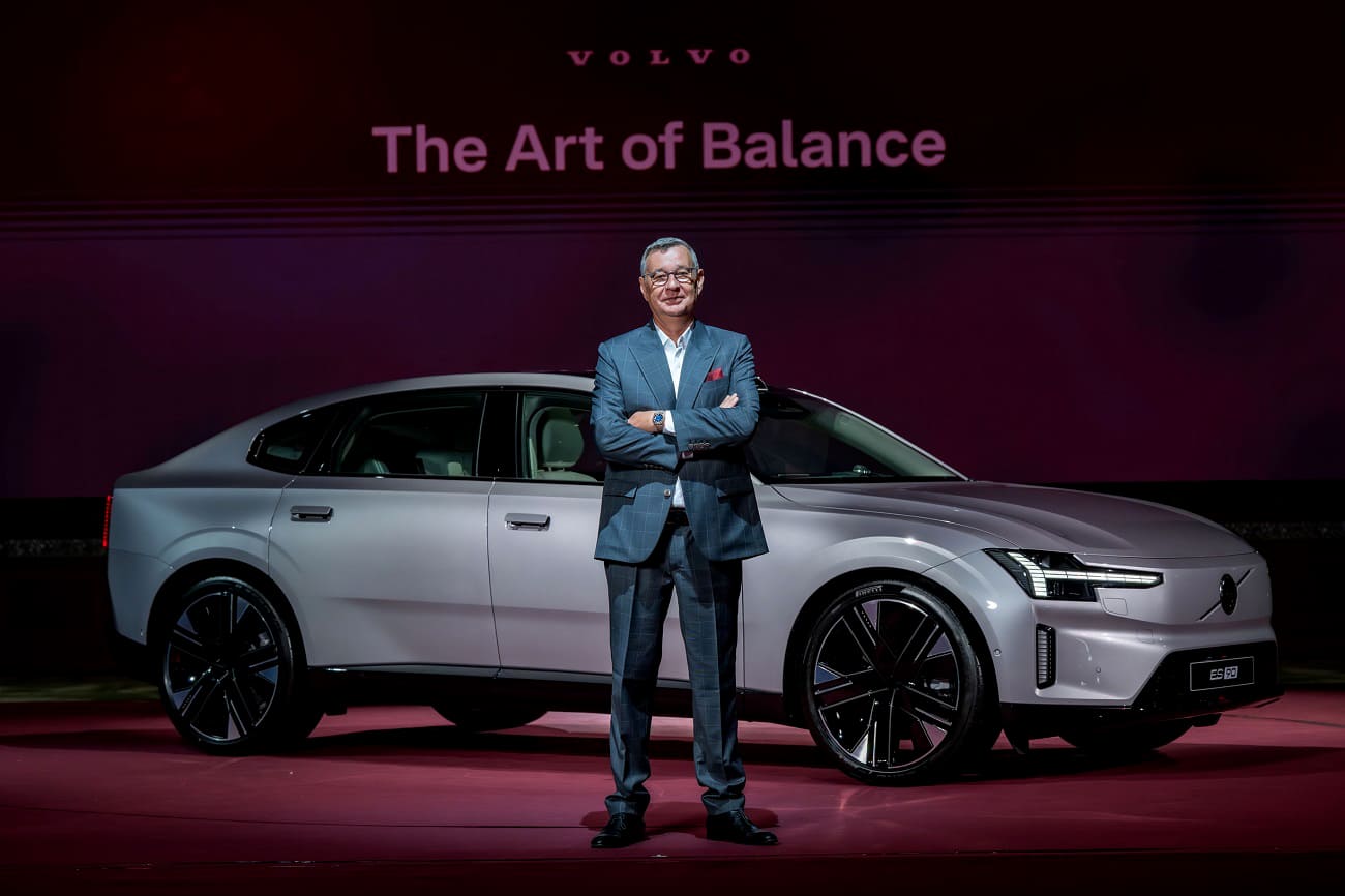 Volvo ES90