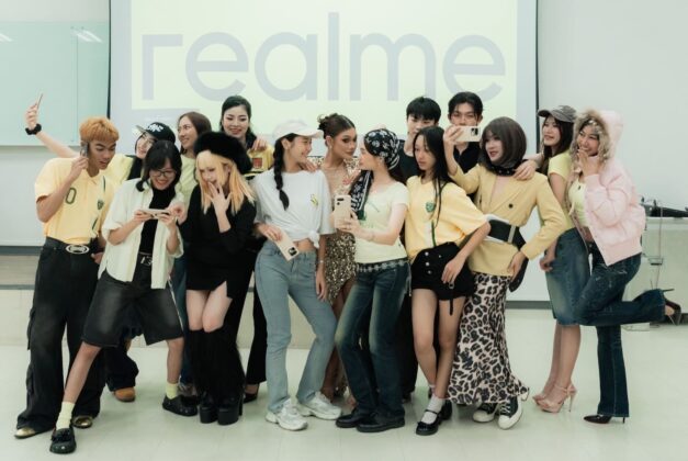 realme