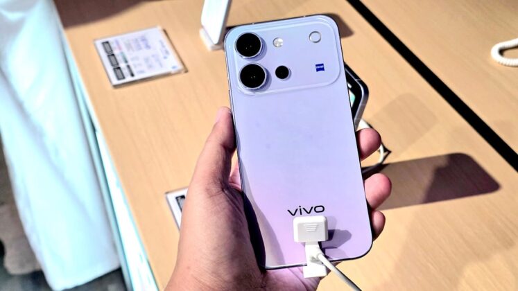vivo V80