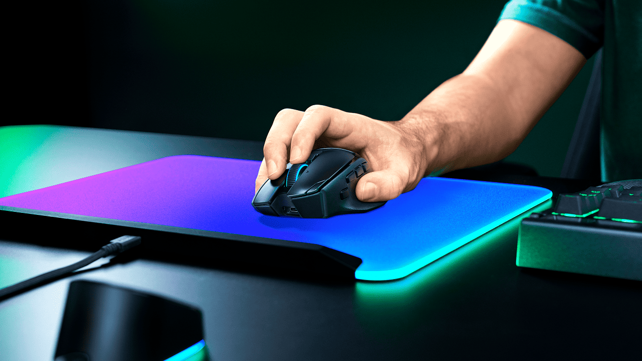 RAZER BASILISK V4